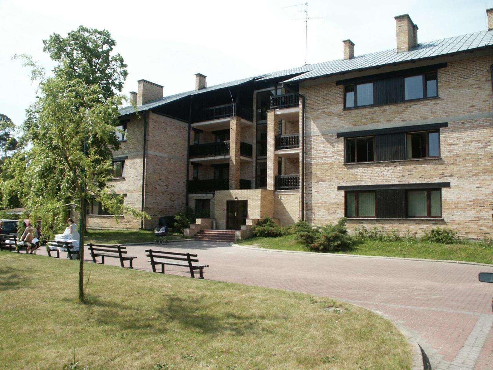 Lesny Dwor Aparthotel Mielno  Exteriör bild